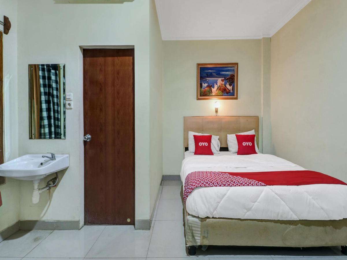 Oyo 90408 Hotel Horton Cirebon Dış mekan fotoğraf