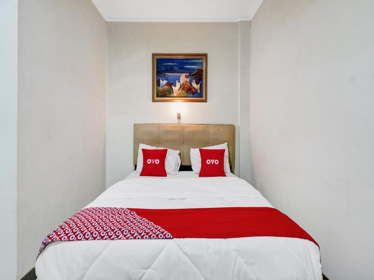 Oyo 90408 Hotel Horton Cirebon Dış mekan fotoğraf