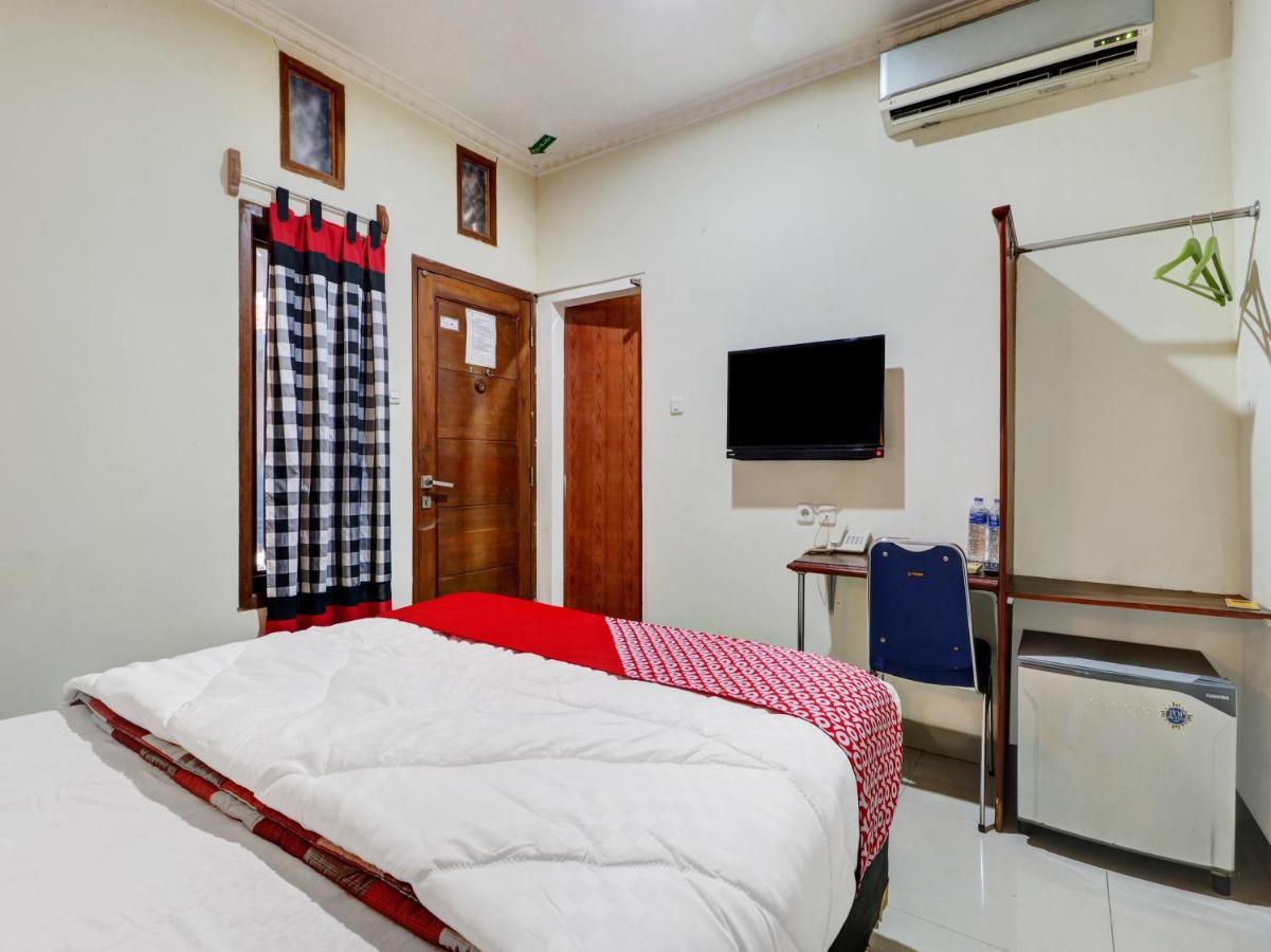 Oyo 90408 Hotel Horton Cirebon Dış mekan fotoğraf