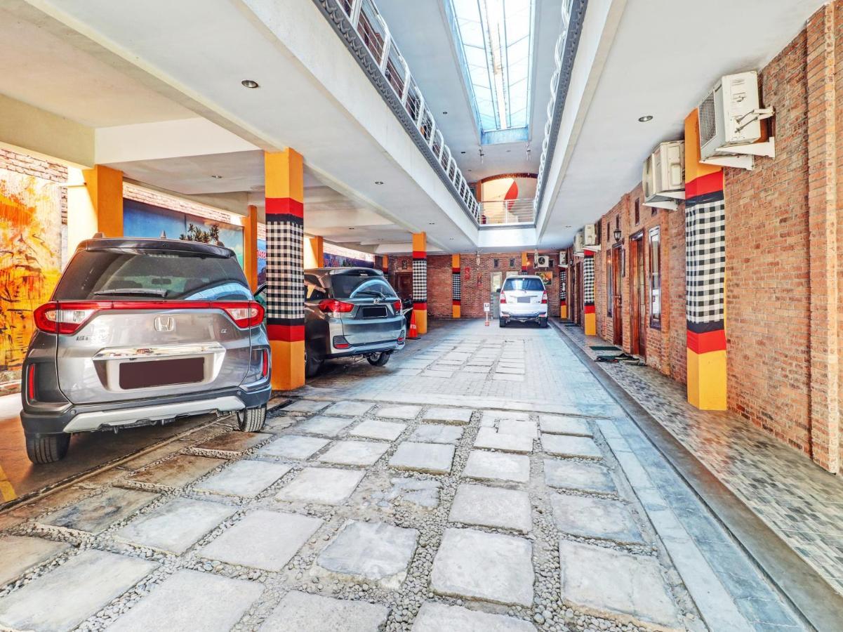 Oyo 90408 Hotel Horton Cirebon Dış mekan fotoğraf